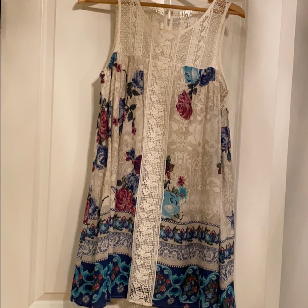 Entro floral shift dress